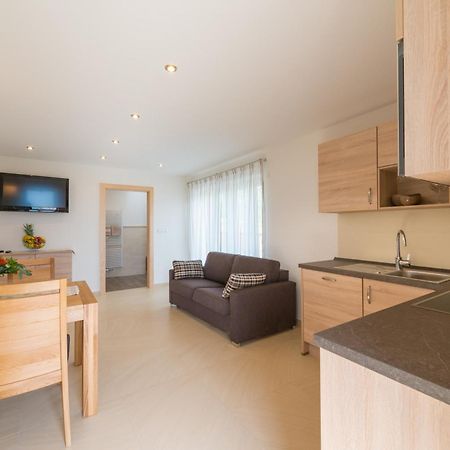 St. Urbanhof Apartment แตร์เมโน ภายนอก รูปภาพ